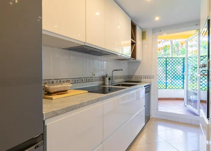 דירה Great Views, Large Terrace & Walking Distance *