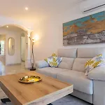 Appartement Great Views, Large Terrace & Walking Distance Marbella